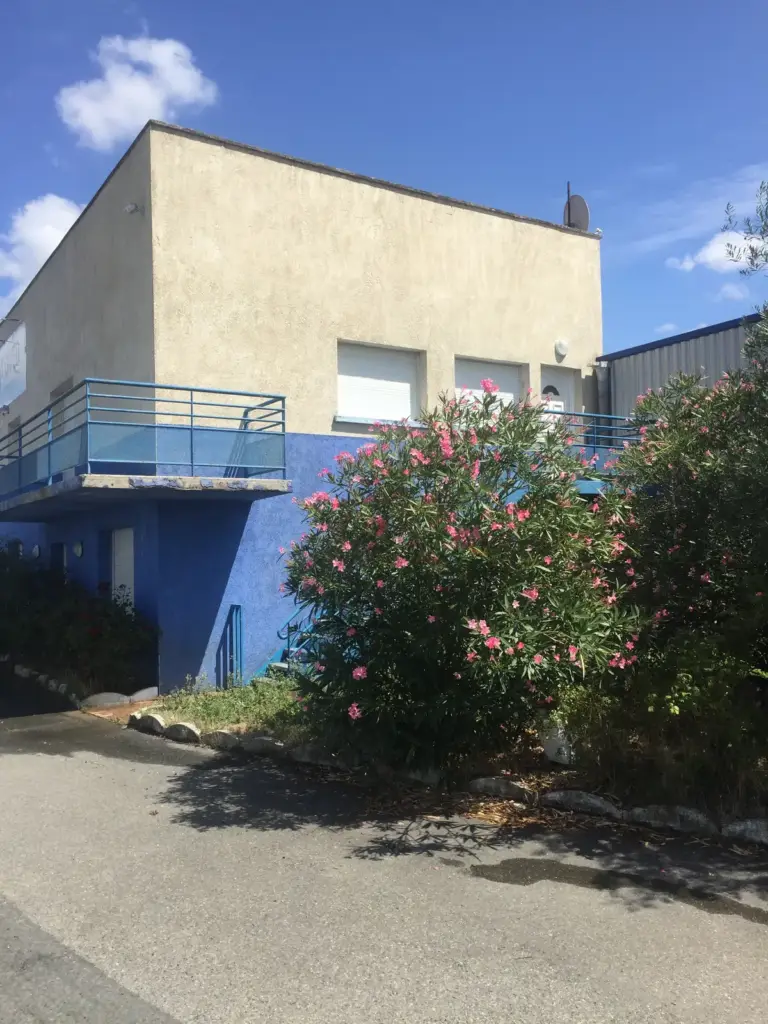 Intervention sur un bâtiment professionnel — Saint-Sulpice-la-Pointe